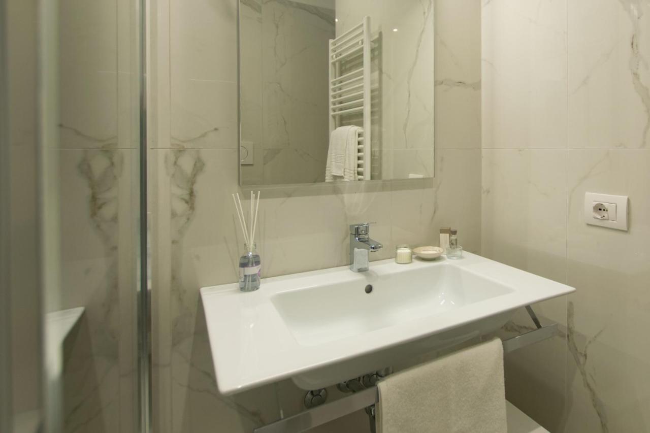 Residence Flow-R Riccione Esterno foto