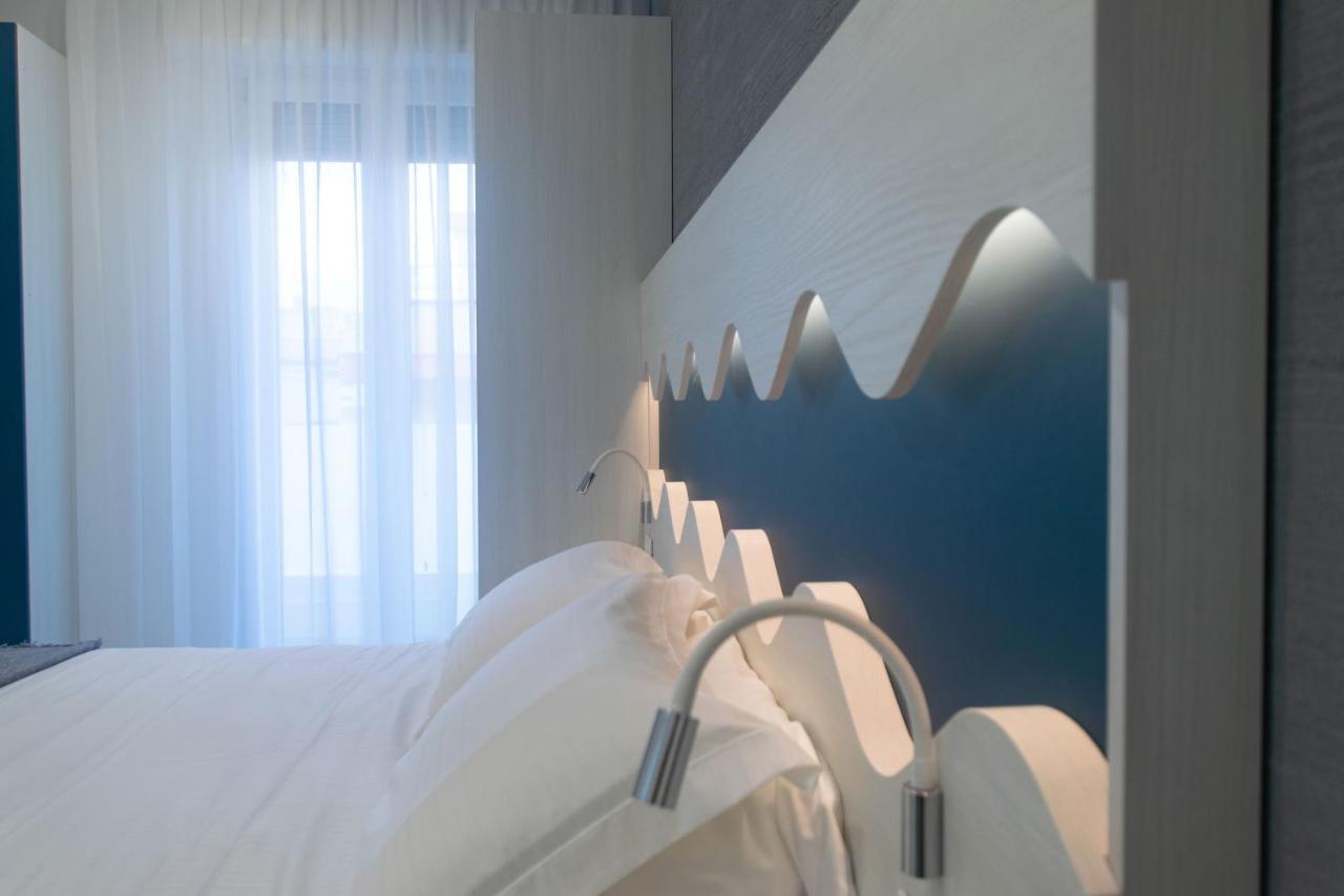 Residence Flow-R Riccione Esterno foto