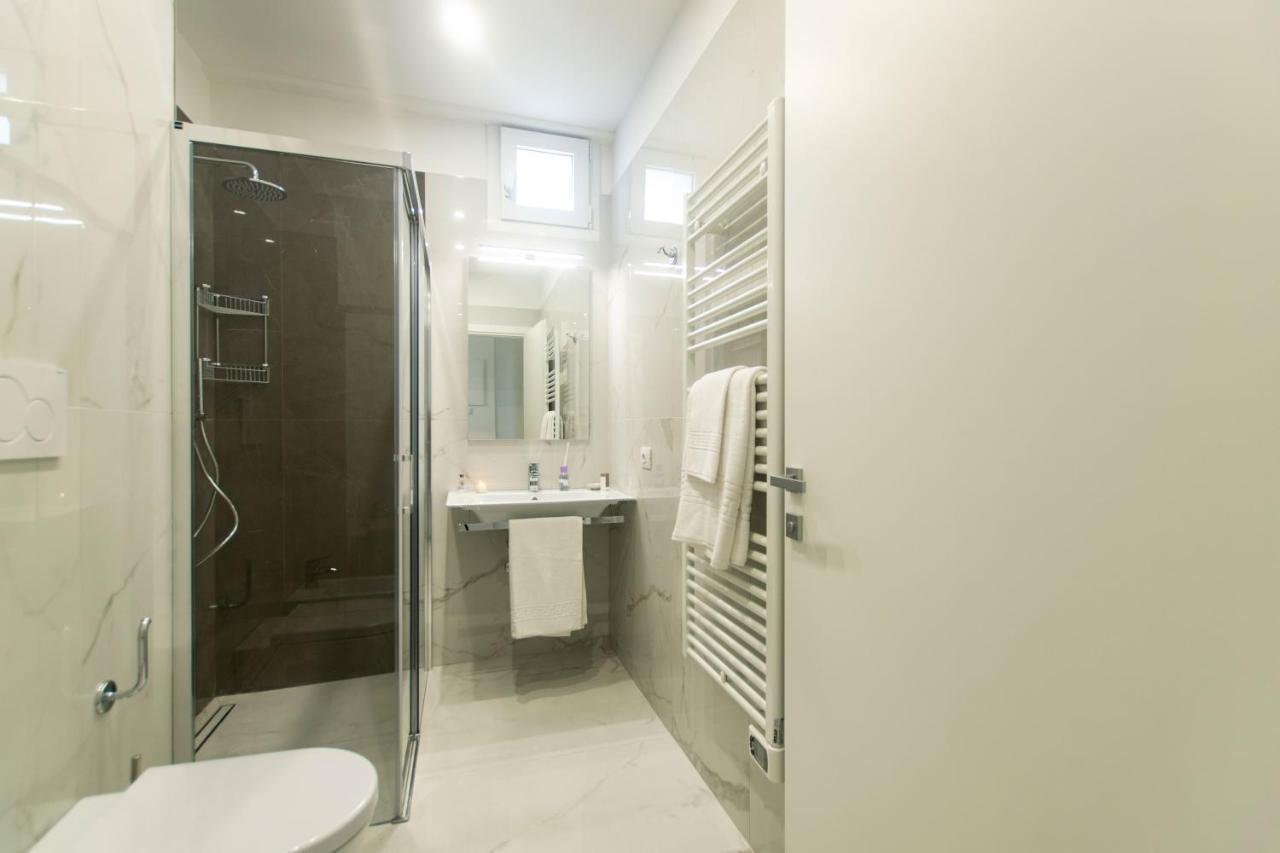 Residence Flow-R Riccione Esterno foto