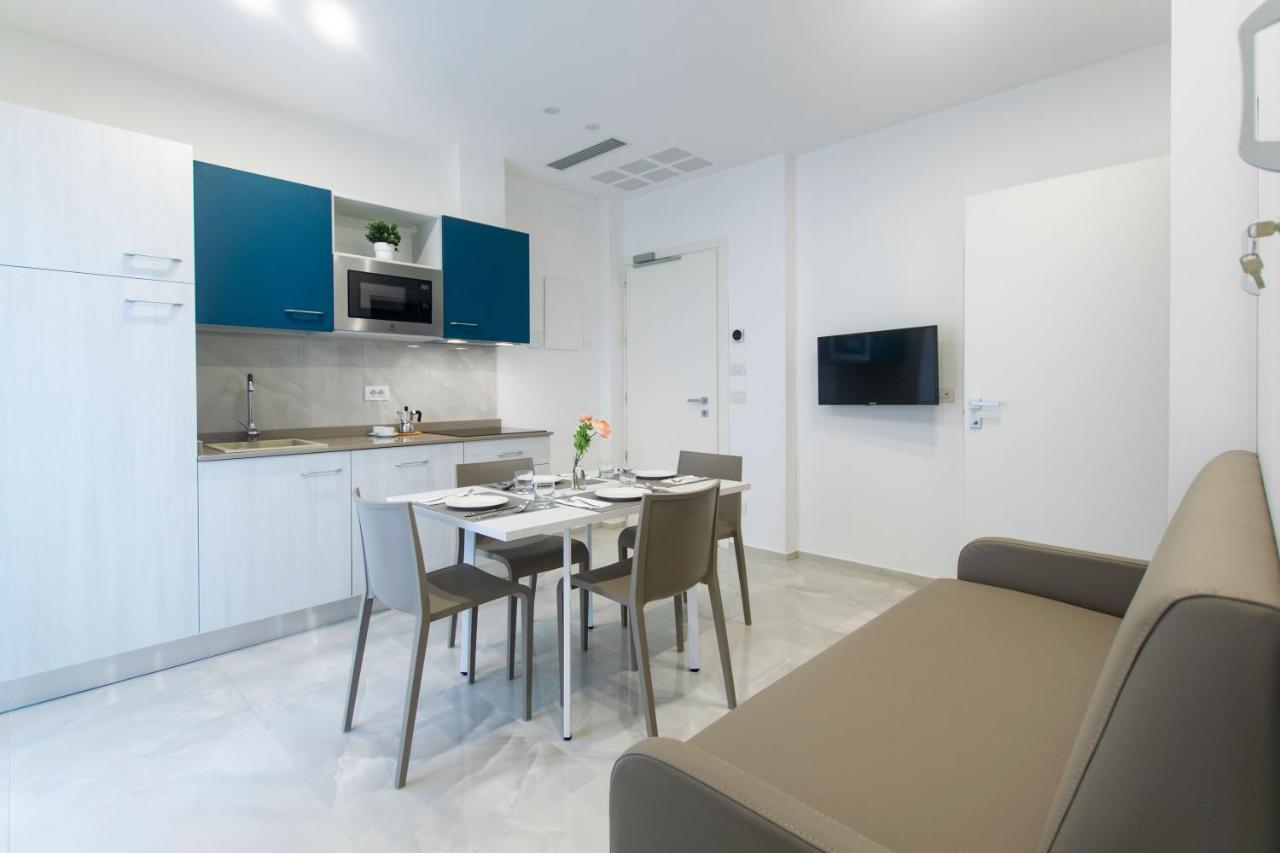 Residence Flow-R Riccione Esterno foto