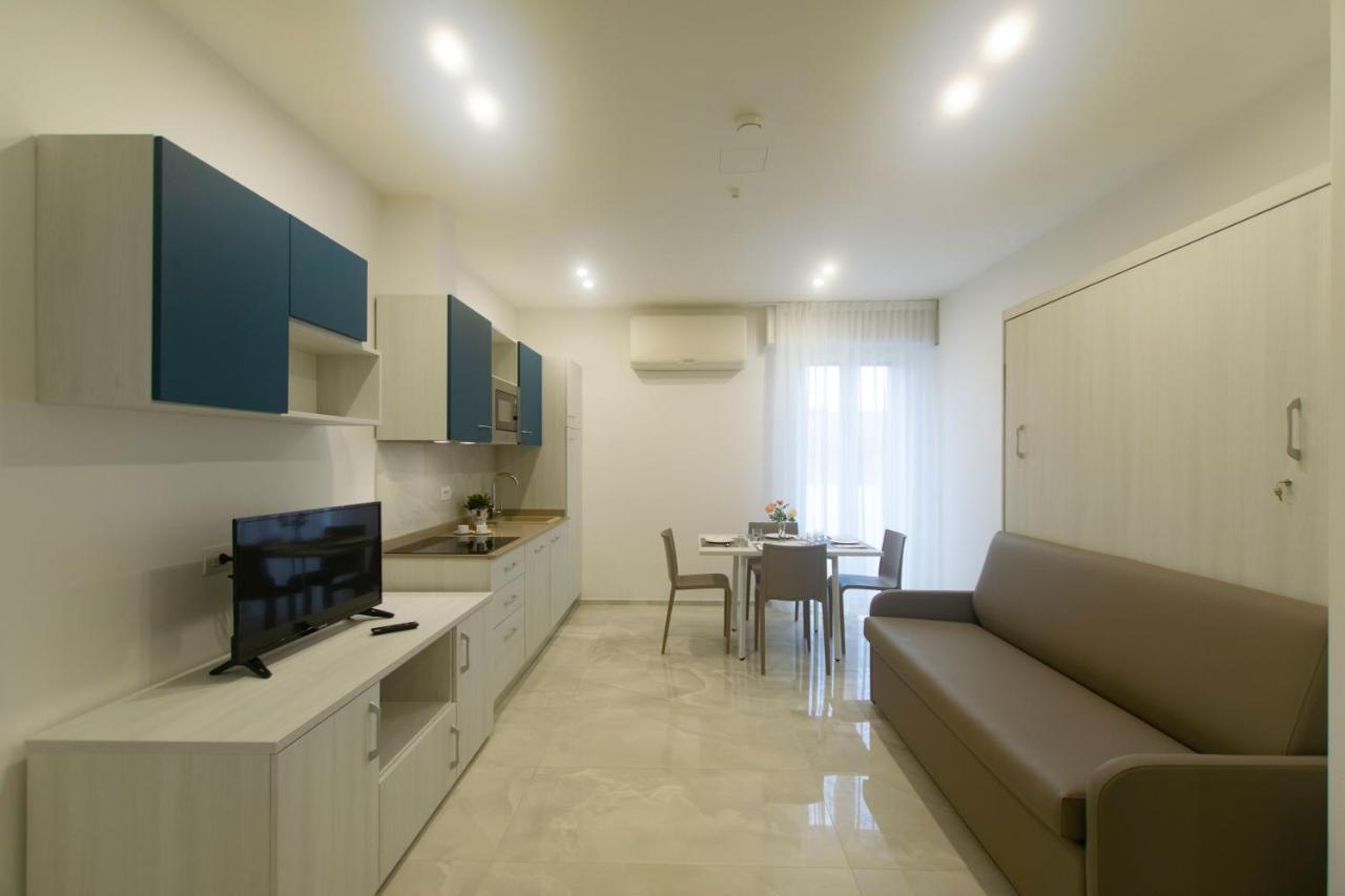 Residence Flow-R Riccione Esterno foto