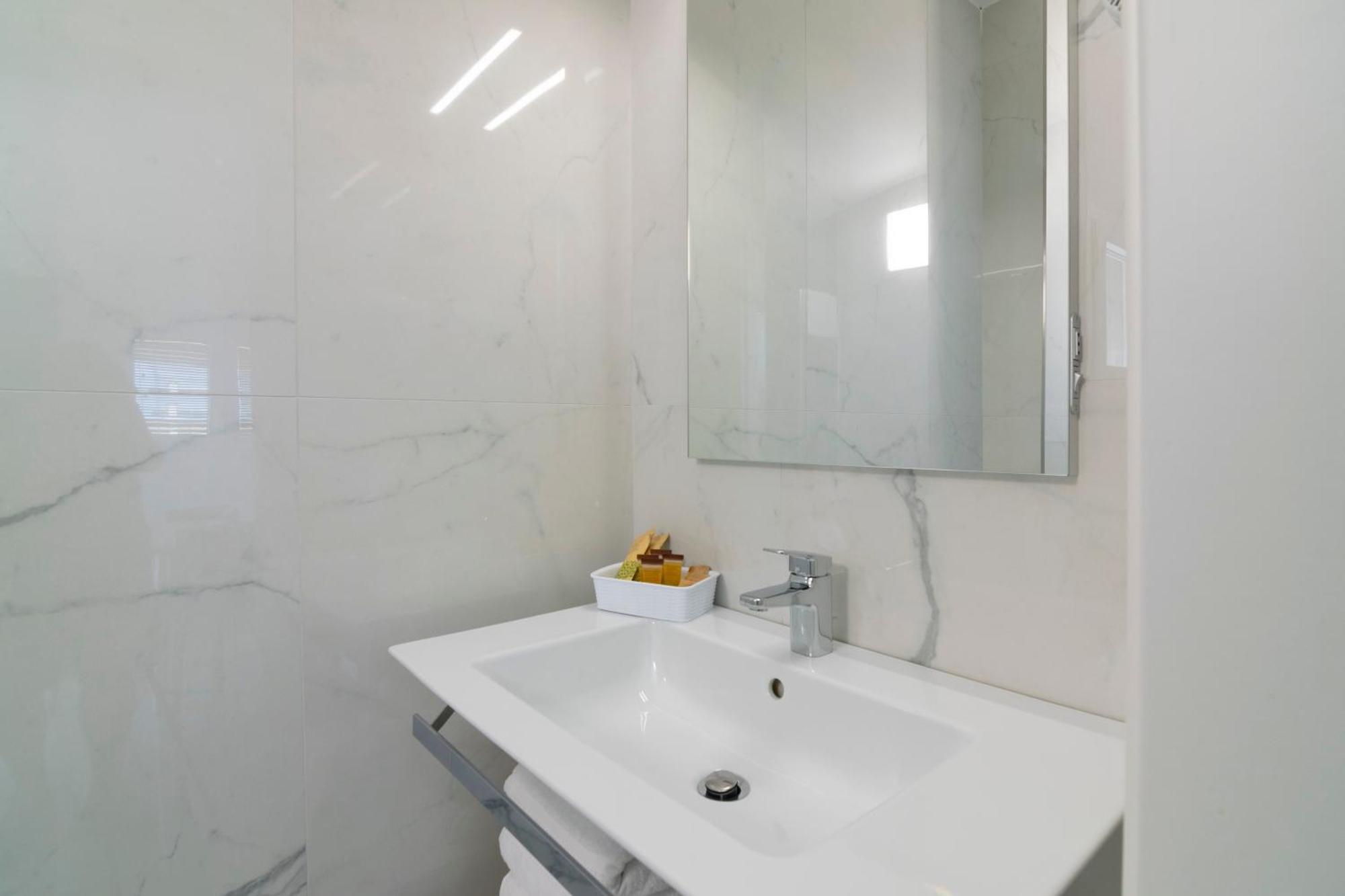Residence Flow-R Riccione Esterno foto