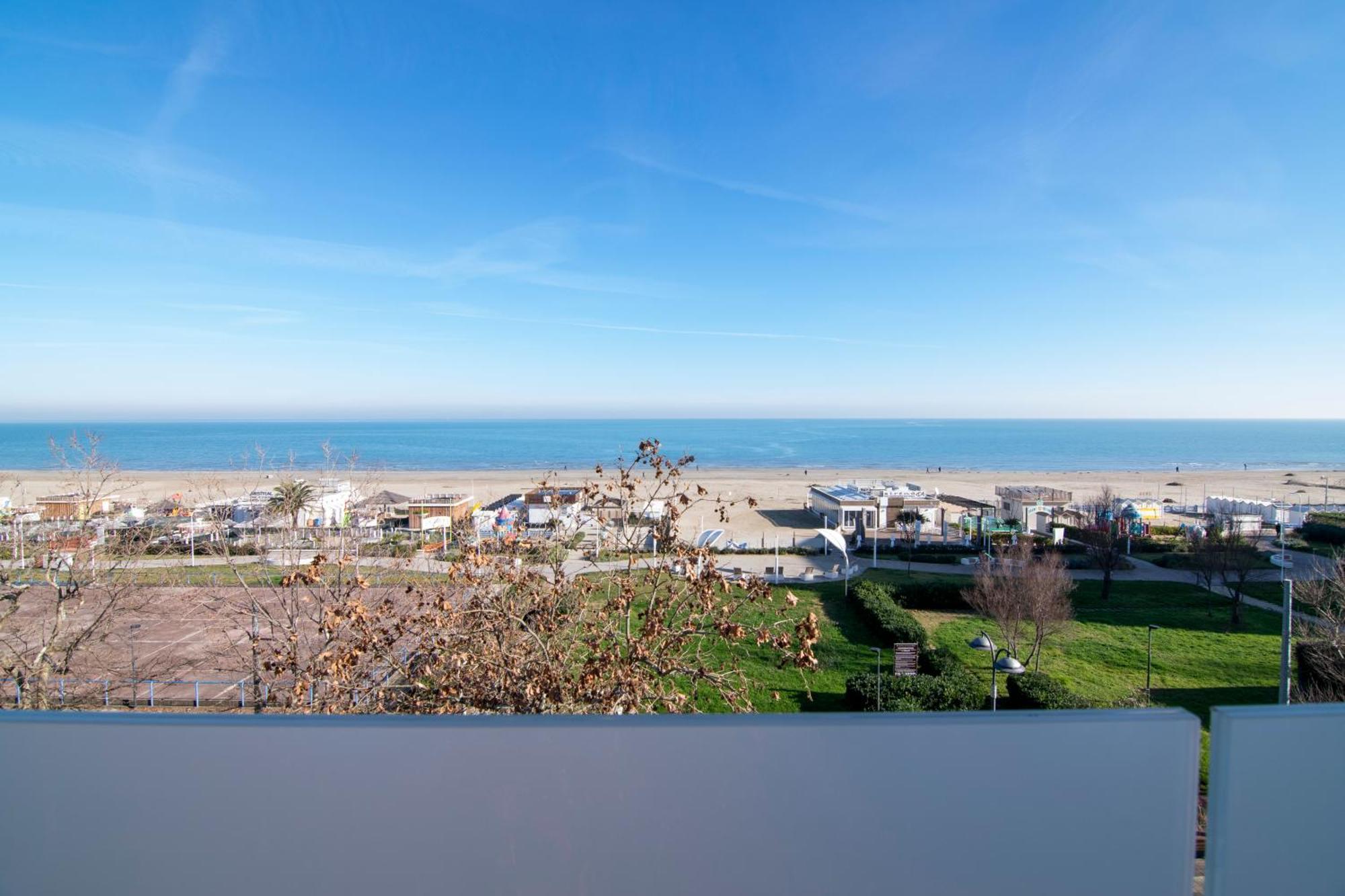 Residence Flow-R Riccione Esterno foto