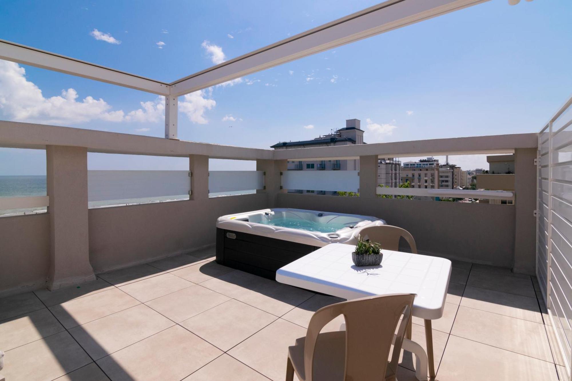 Residence Flow-R Riccione Esterno foto