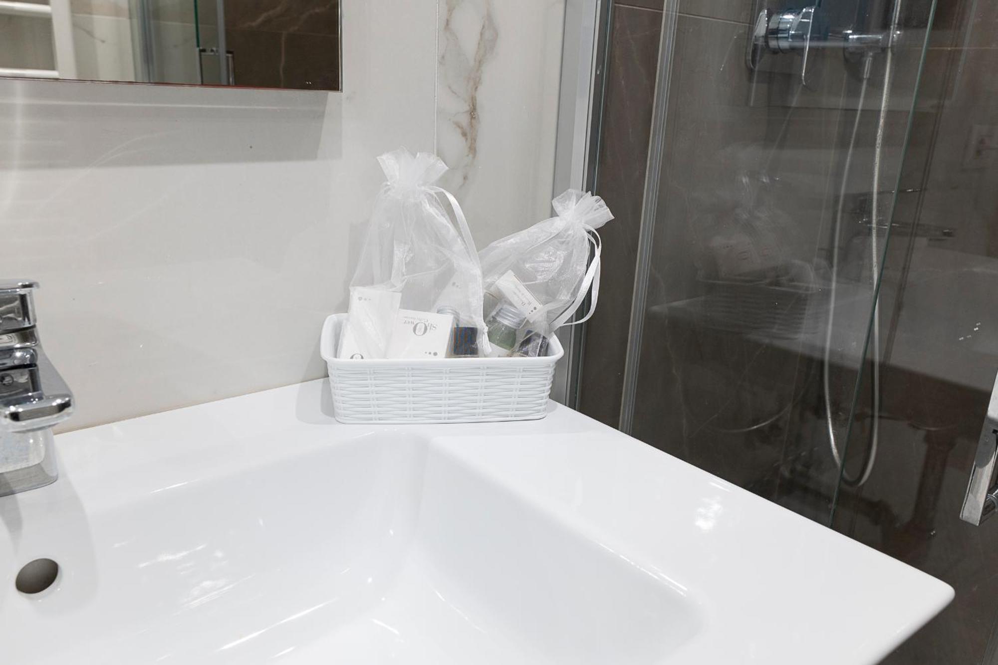 Residence Flow-R Riccione Esterno foto